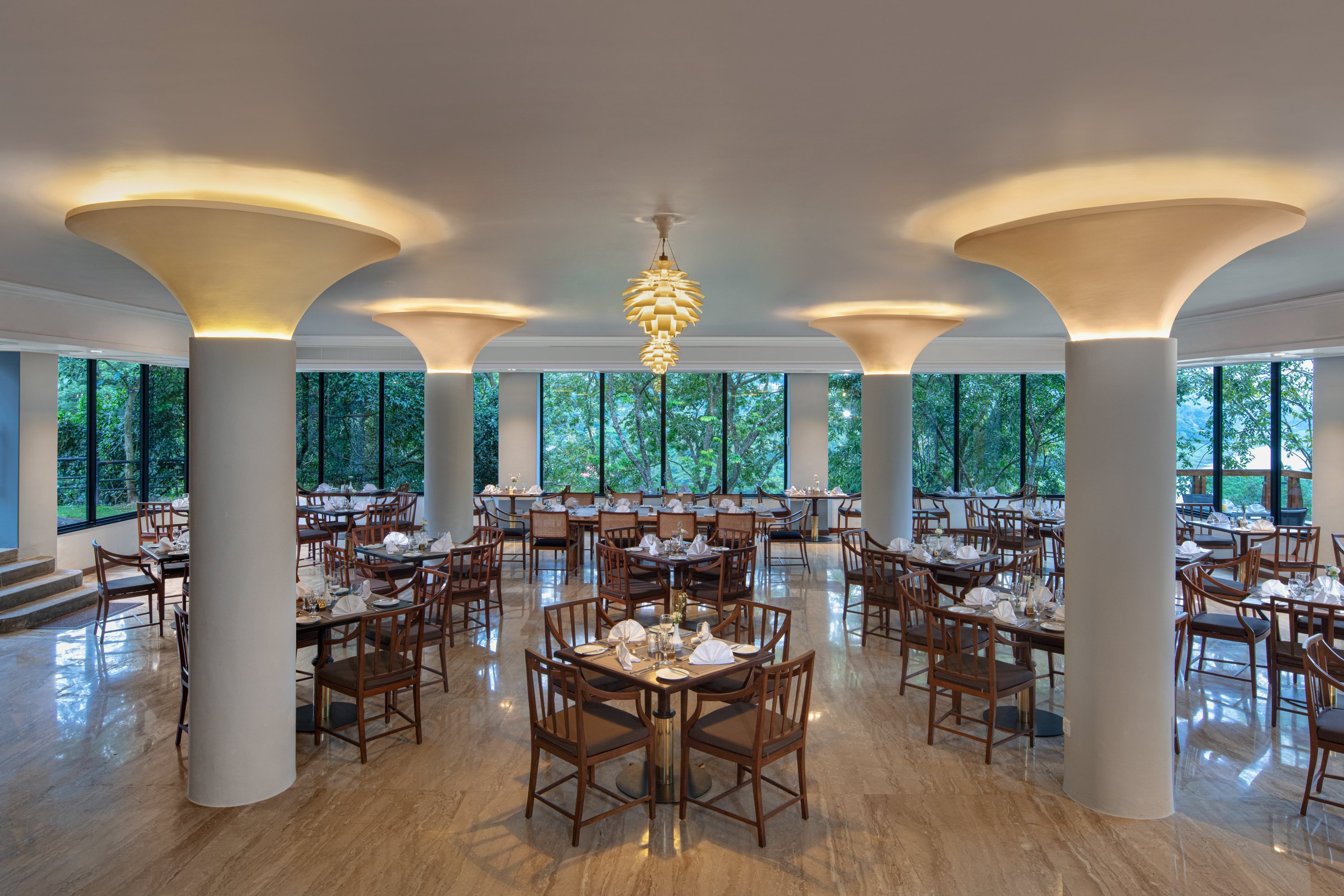EARLS REGENCY